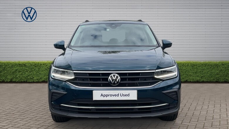 Volkswagen Tiguan 2.0 TDI Life 5dr DSG Diesel Estate